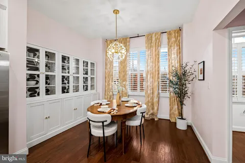 $640,000 | 1602 Rampart Mews, Baltimore, MD 21230