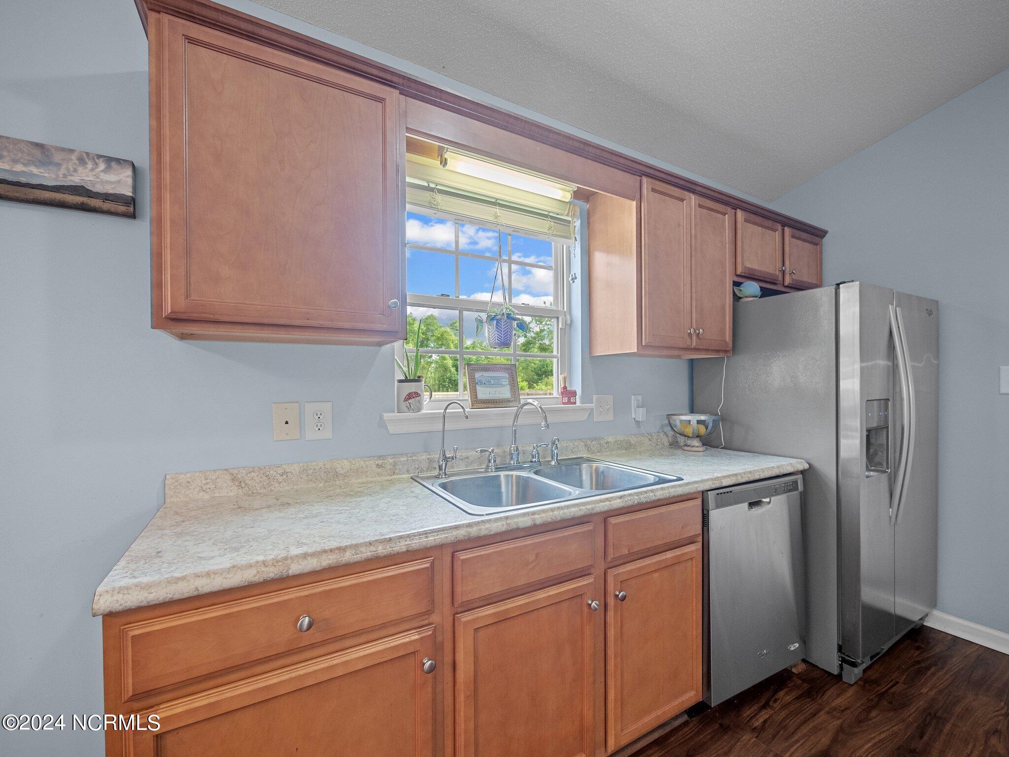 205 Hackney Ridge Lane Jacksonville, NC 28540 - Photo 13 of 89 13