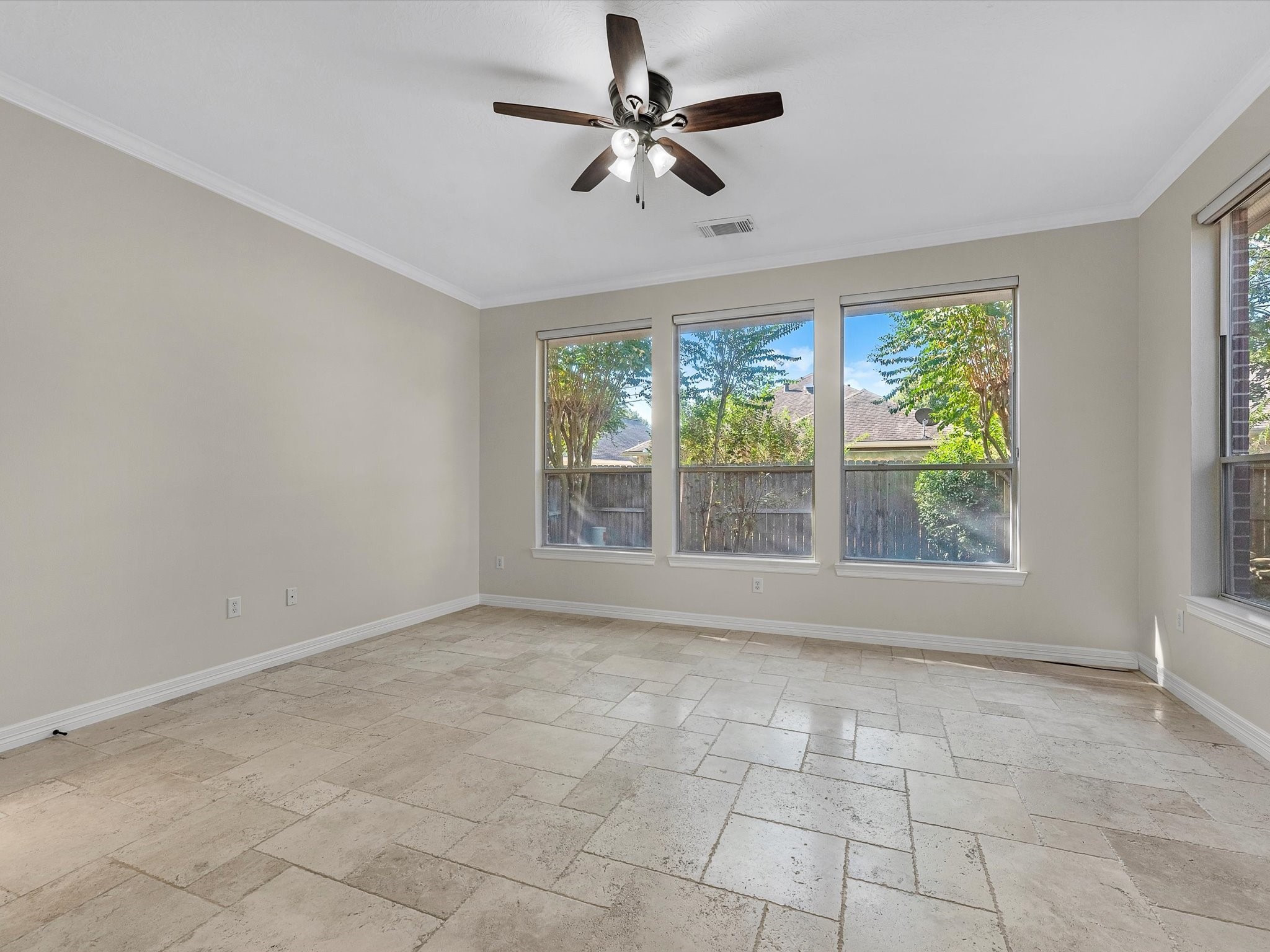 31 Tarrytown Way Conroe, TX 77384 - Photo 19 of 41 a view of an empty room with a window