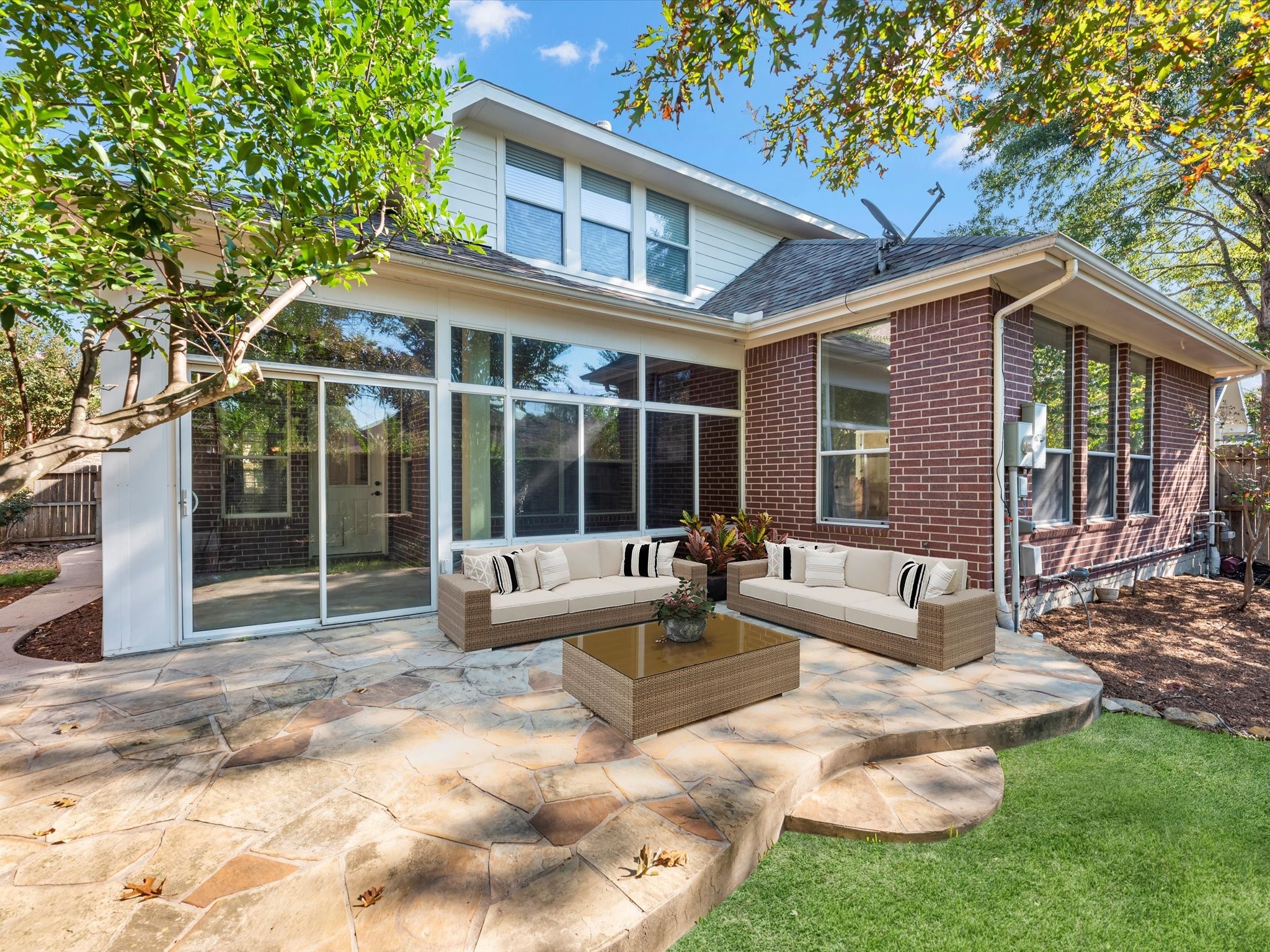 31 Tarrytown Way Conroe, TX 77384 - Photo 32 of 41 a view of a house with a backyard and sitting area