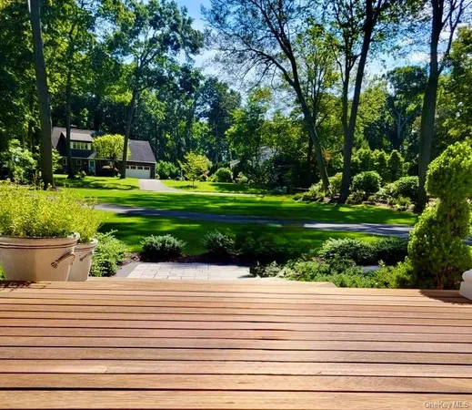 $1,299,000 | 58 Heritage Lane, Aquebogue, NY 11901