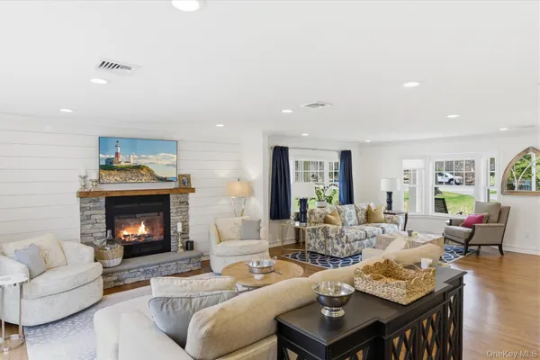 $1,299,000 | 58 Heritage Lane, Aquebogue, NY 11901