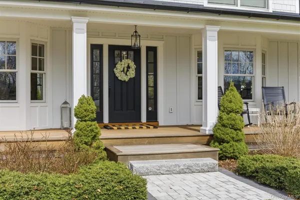 $1,299,000 | 58 Heritage Lane, Aquebogue, NY 11901