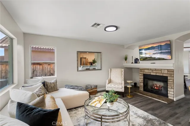 $6,400 | 26425 Silverado Court, Moreno Valley, CA 92555