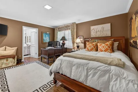 $1,549,000 | 8301 Roe Avenue, Prairie Village, KS 66207