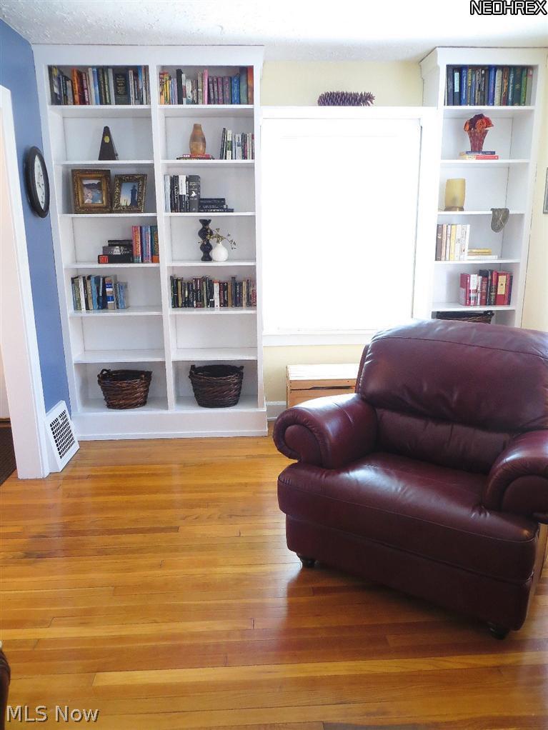 2429 Canterbury Road Cleveland Heights, OH 44118 - Photo 12 of 25