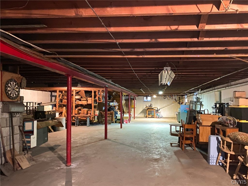 154 Paris Road New Hartford, NY 13413 - Photo 35 of 45