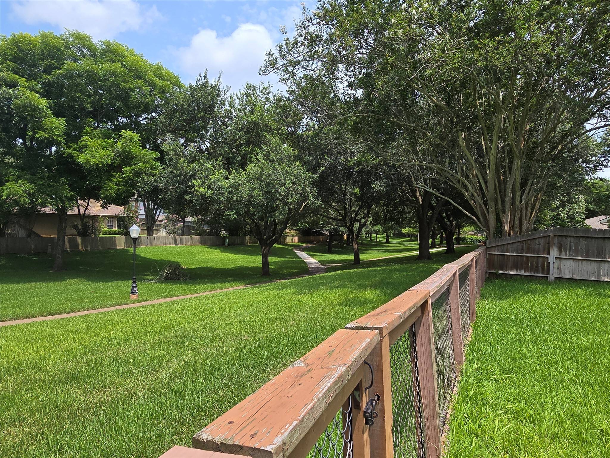 3434 Streamside Lane Sugar Land, TX 77479 - Photo 6 of 25