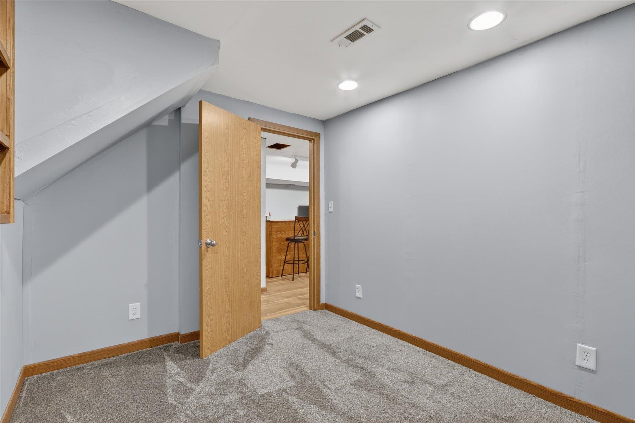 310 Ash Street Oregon, WI 53575 - Photo 32 of 49
