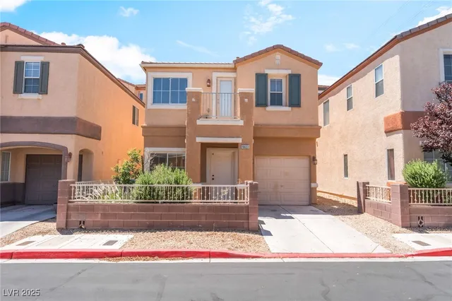 $1,650 | 10633 Camel Rock Court, Las Vegas, NV 89129