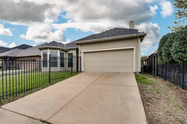 $3,150 | 7613 Chief Spotted Tail Drive, McKinney, TX 75070
