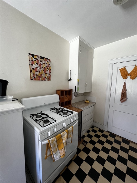 97 Chester Street, Unit B2 Boston, MA 02134 - Photo 4 of 9
