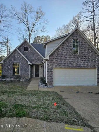 $319,300 | 203 Winding Hills Drive, Clinton, MS 39056