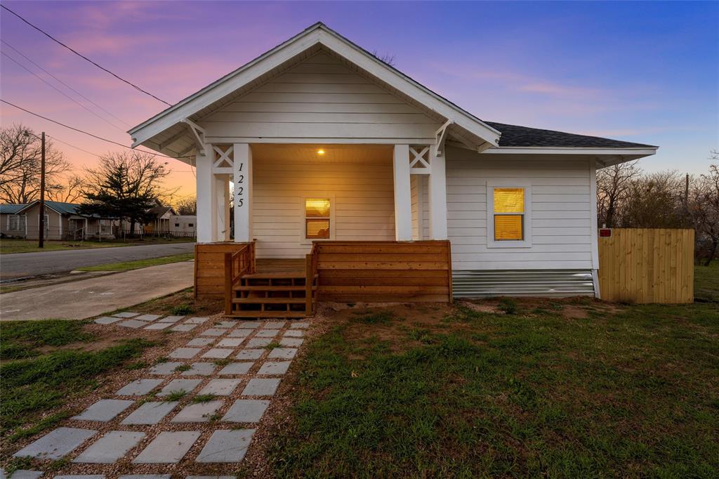 1225 Colcord Avenue Waco, TX 76707 - Photo 1 of 1 Gallery Image 1