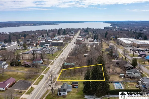 $24,900 | 38-40 North Erie Street, Chautauqua, NY 14757