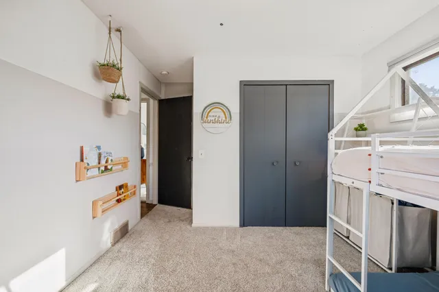 $525,000 | 9909 Oakland Avenue South, Bloomington, MN 55420