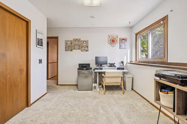 $525,000 | 9909 Oakland Avenue South, Bloomington, MN 55420