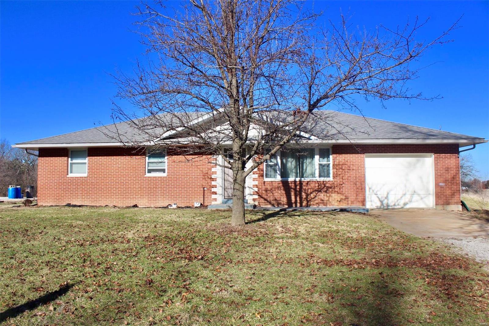 6360 Kaskaskia Road Millstadt, IL 62260 - Photo 2 of 24 Gallery Image 2