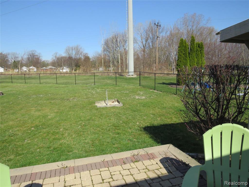 1749 Spaulding Road Monroe, MI 48162 - Photo 34 of 54 Gallery Image 34