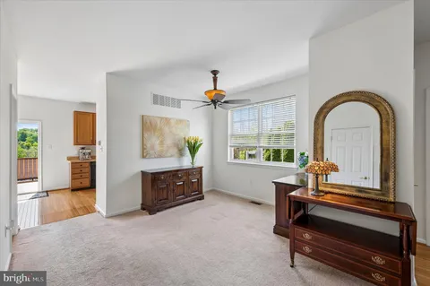 $449,000 | 26 Linda Lane, Aston, PA 19014