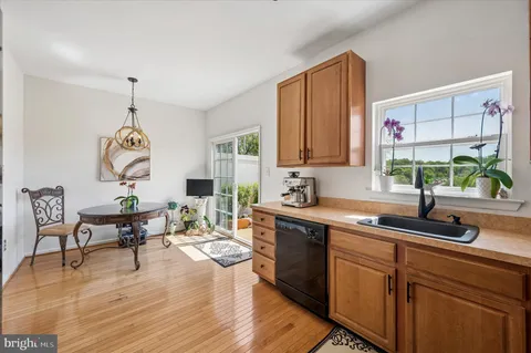 $449,000 | 26 Linda Lane, Aston, PA 19014