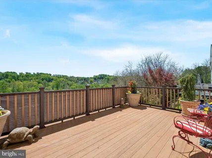 $449,000 | 26 Linda Lane, Aston, PA 19014