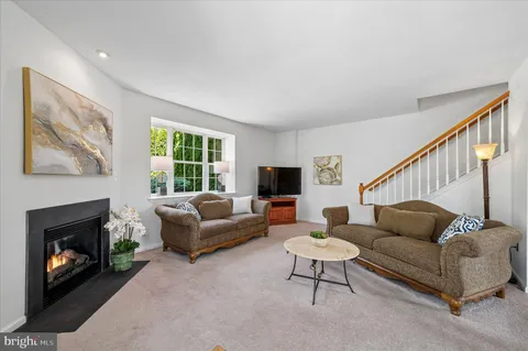 $449,000 | 26 Linda Lane, Aston, PA 19014
