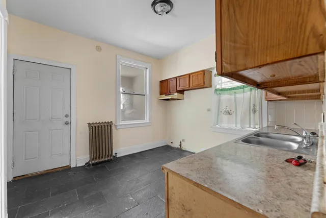 $180,000 | 6124 South Sangamon Street, Chicago, IL 60621