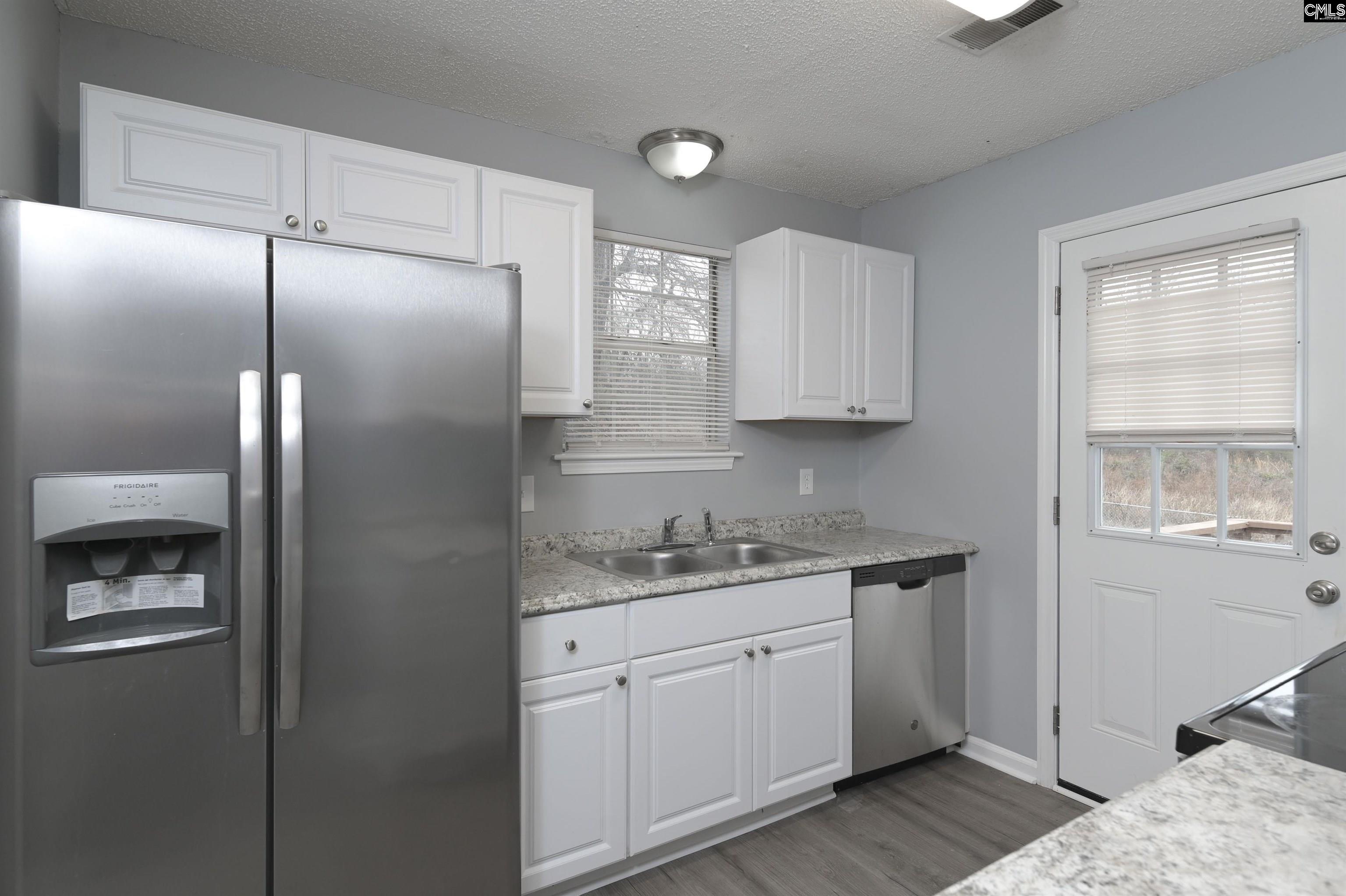 233 Braewick Road Columbia, SC 29212 - Photo 10 of 32