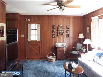 14 Jeffrey Road Reading, PA 19601 - Photo 4 of 6 Family Room