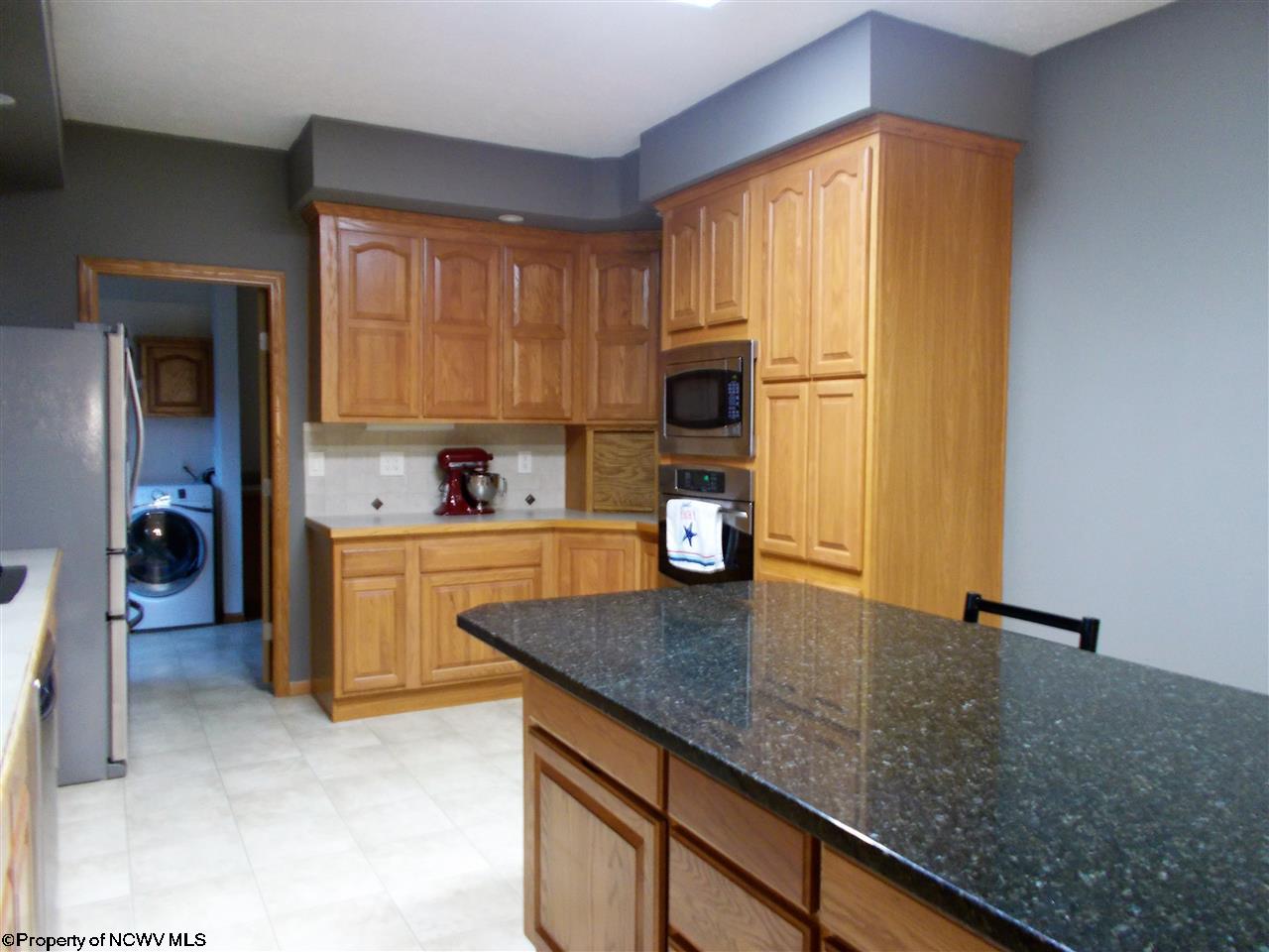 10 Sand Bank Road Fairmont, WV 26554 - Photo 5 of 20 Gallery Image 5
