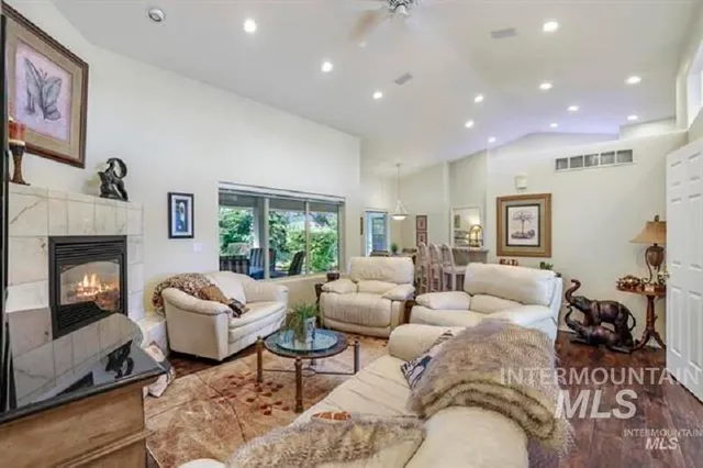 $739,000 | 4 Granada Place, Burley, ID 83318