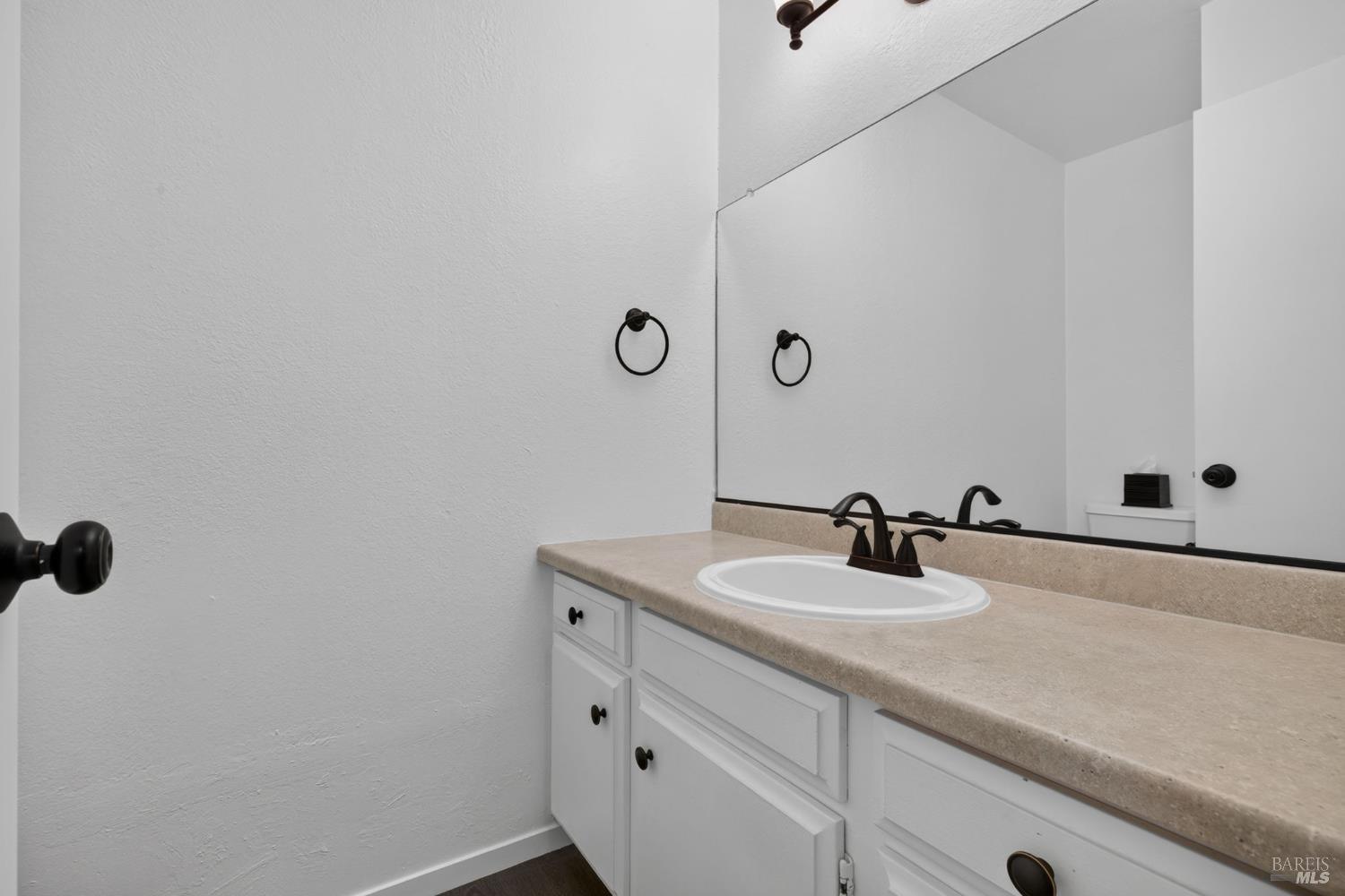 300 Los Alamos Road, Unit 201 Santa Rosa, CA 95409 - Photo 24 of 39 Gallery Image 24
