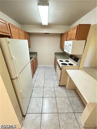 $1,349 | 2828 Jackson Street, Unit C7, Fort Myers, FL 33901
