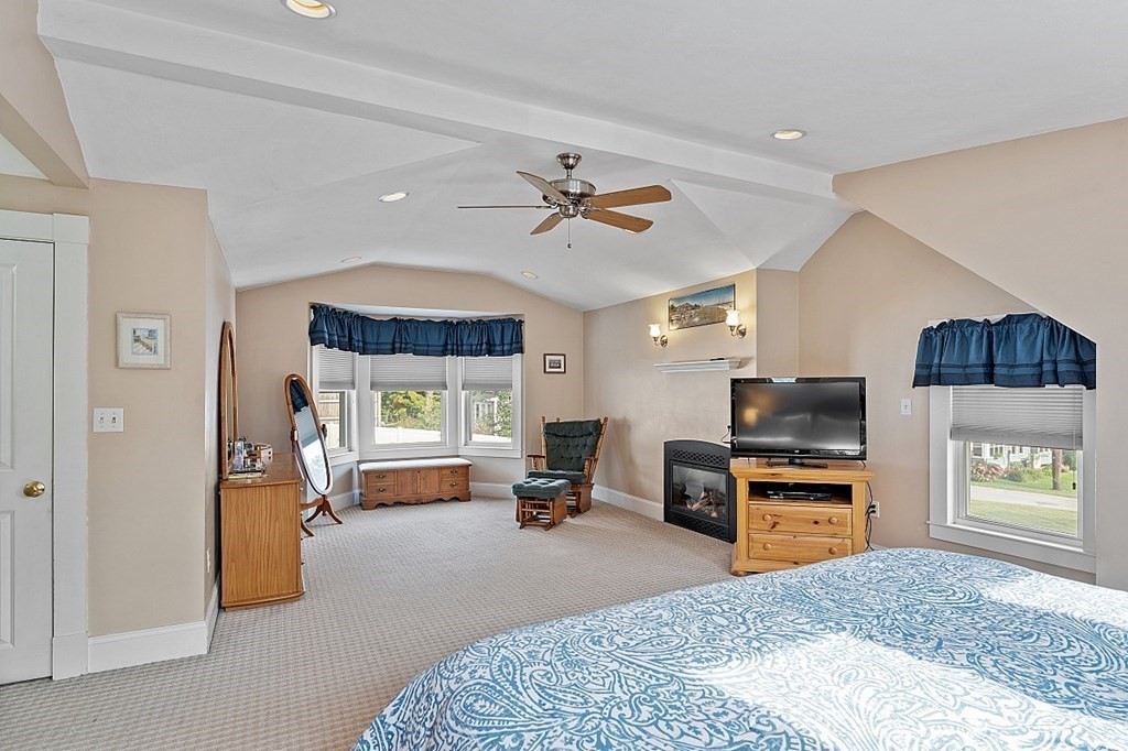 8 Perham Street Chelmsford, MA 01824 - Photo 24 of 42