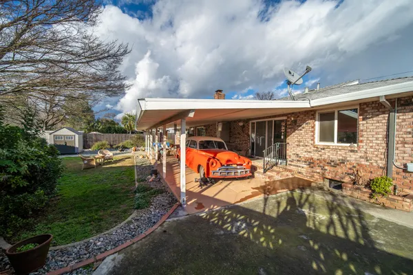 $430,000 | 3605 Tamarack Drive, Redding, CA 96003