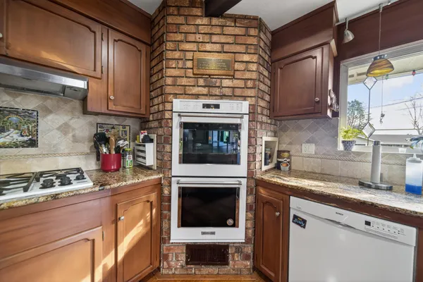 $430,000 | 3605 Tamarack Drive, Redding, CA 96003