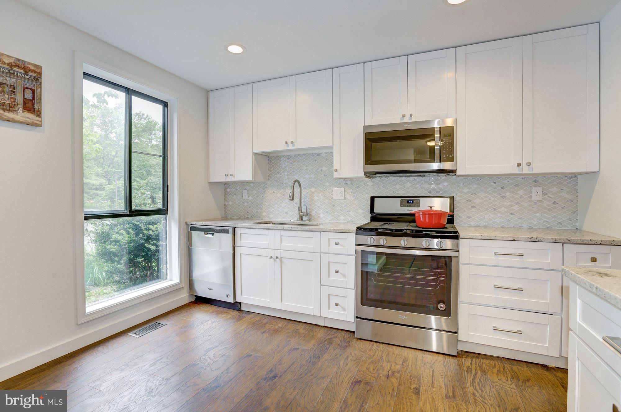 5380 Eliots Oak Road Columbia, MD 21044 - Photo 5 of 30 x