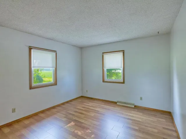 $824,900 | 10864 117th Street Southwest, Winsted, MN 55395