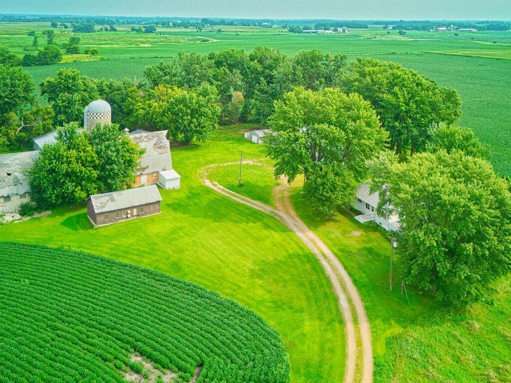 10864 117th Street Southwest Winsted, MN 55395 - Photo 2 of 89
