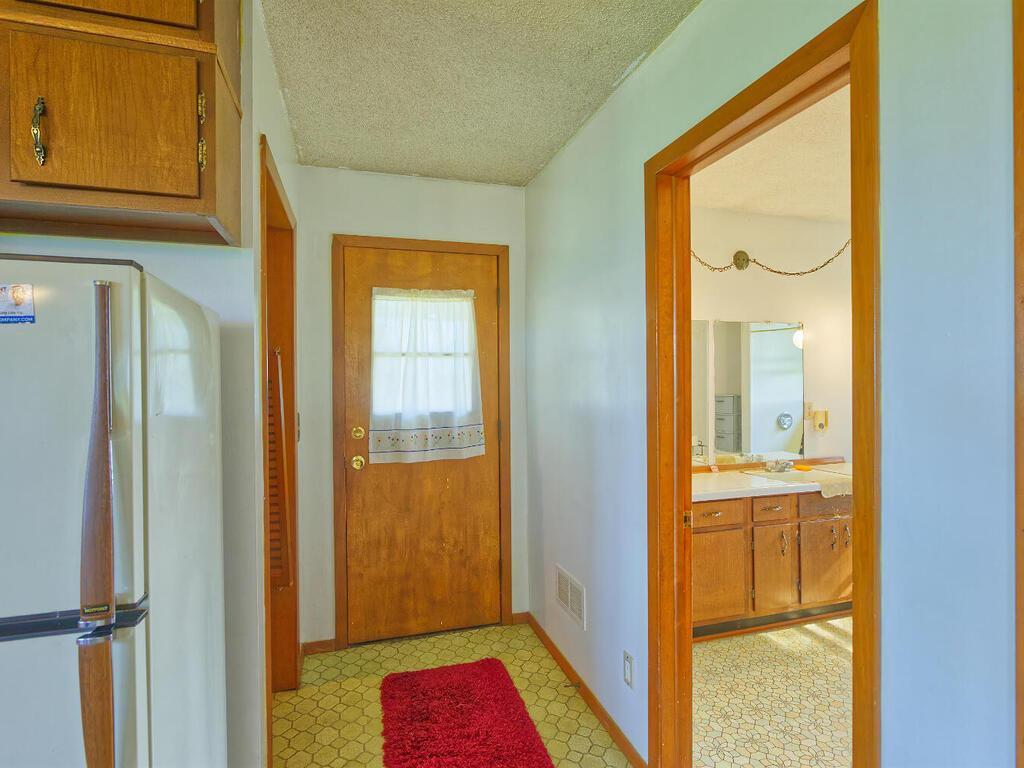 10864 117th Street Southwest Winsted, MN 55395 - Photo 3 of 89