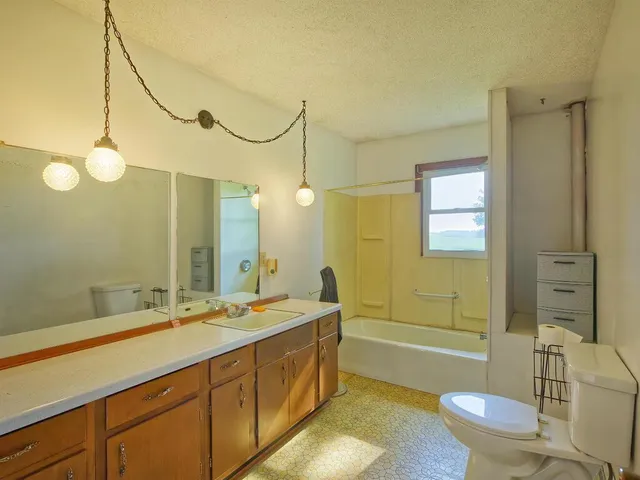 $824,900 | 10864 117th Street Southwest, Winsted, MN 55395