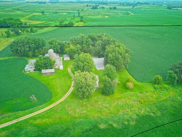 $799,900 | 10864 117th Street Southwest, Winsted, MN 55395