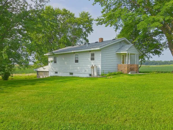 $799,900 | 10864 117th Street Southwest, Winsted, MN 55395