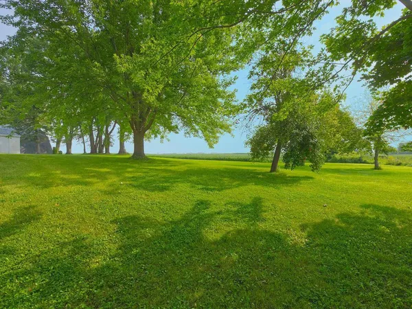 $799,900 | 10864 117th Street Southwest, Winsted, MN 55395
