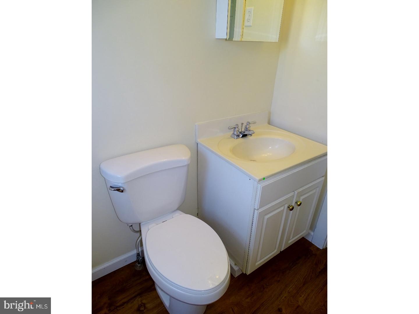 162 North Halsey Road Dover, DE 19901 - Photo 19 of 22 Bathroom