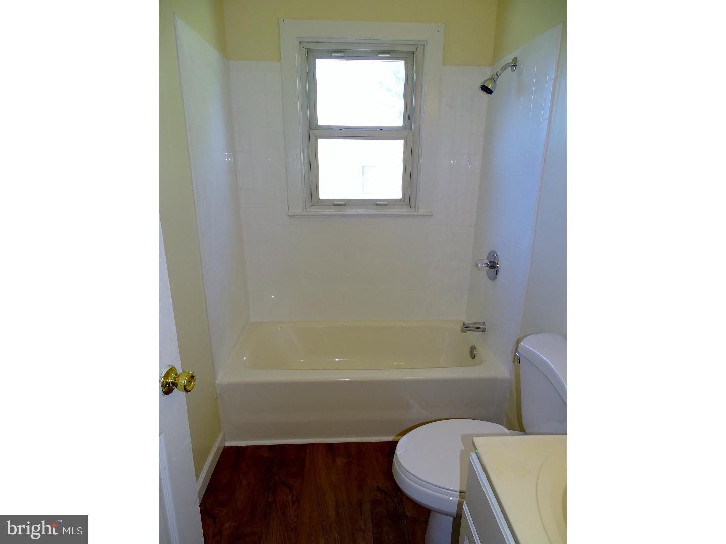 162 North Halsey Road Dover, DE 19901 - Photo 20 of 22 Bathroom