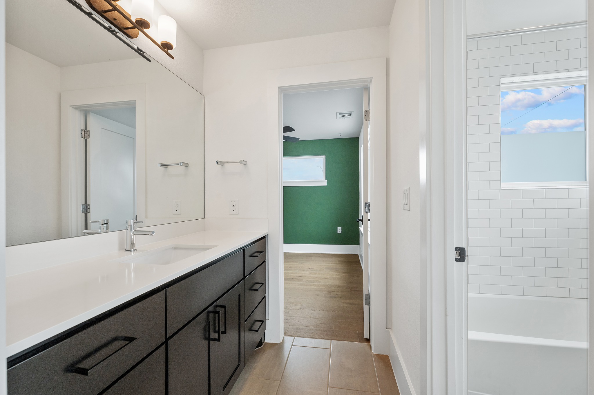 5000 Baker Street Austin, TX 78721 - Photo 36 of 40 Full guest bathroom on the 2nd floor