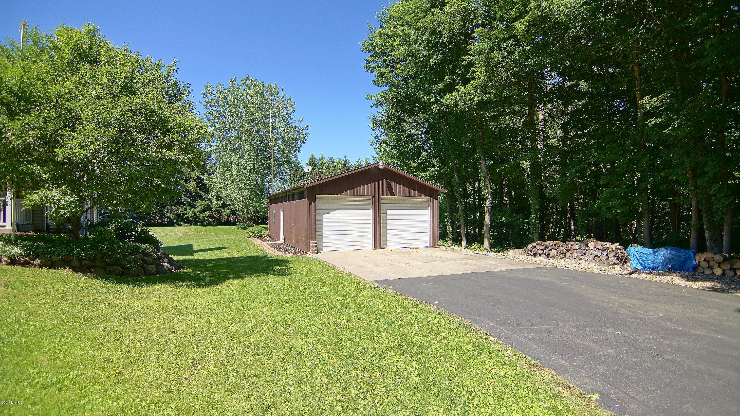 7371 Pokagon Road Berrien Center, MI 49102 - Photo 35 of 40 DSC01115