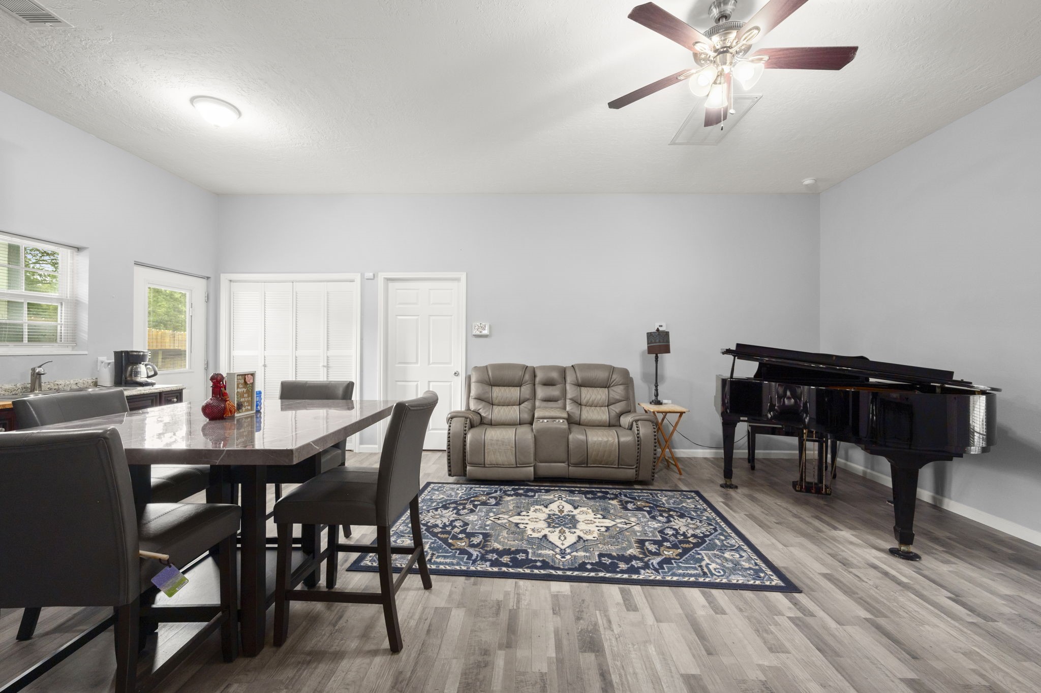 10871 Coaster Lane Conroe, TX 77306 - Photo 8 of 37